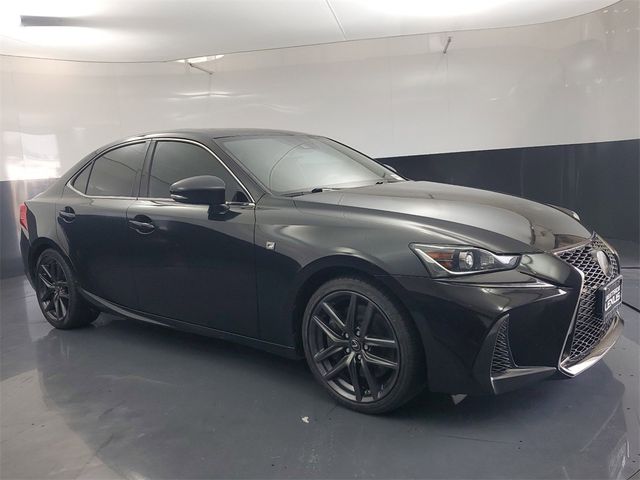 2018 Lexus IS 