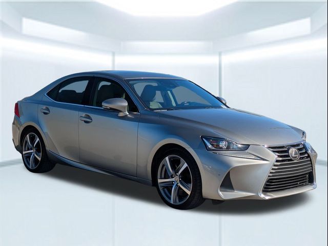 2018 Lexus IS 