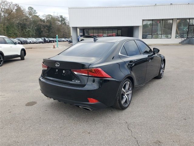 2018 Lexus IS 