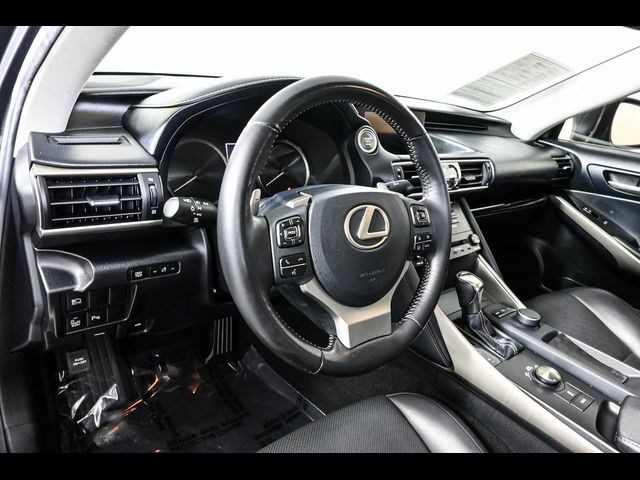 2018 Lexus IS 