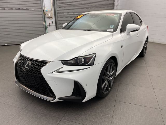 2018 Lexus IS 