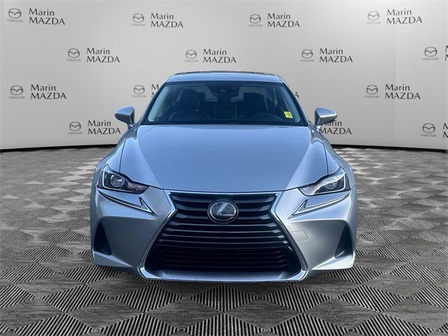 2018 Lexus IS 