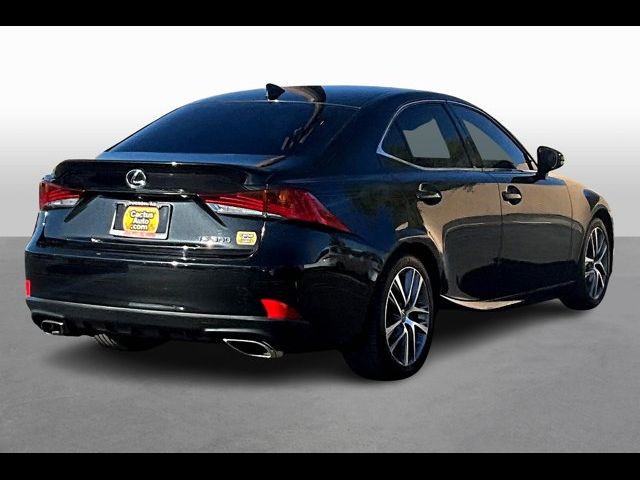 2018 Lexus IS 