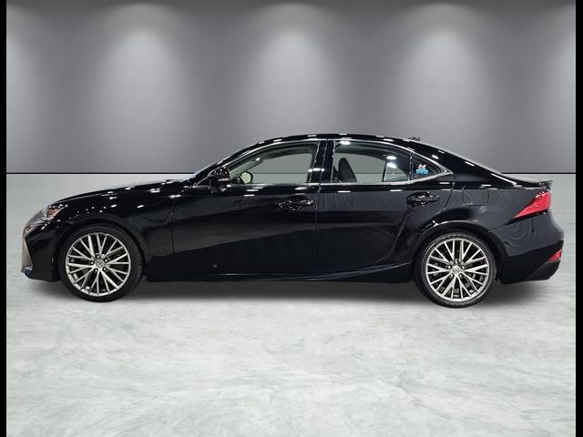 2018 Lexus IS 