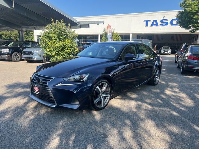 2018 Lexus IS 