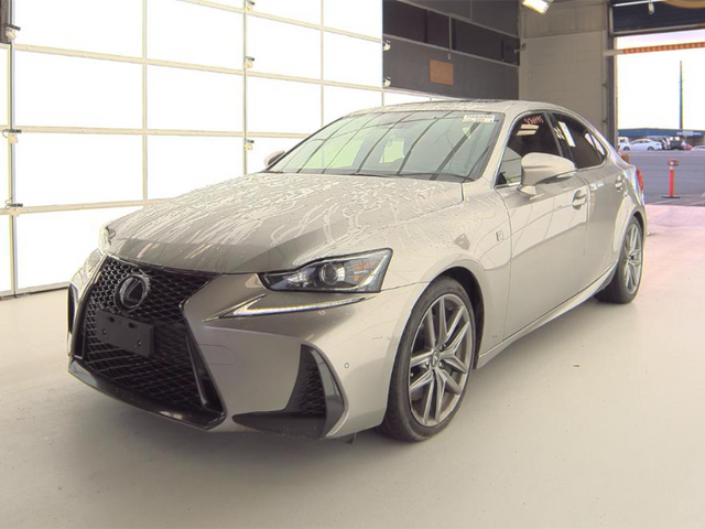 2018 Lexus IS 