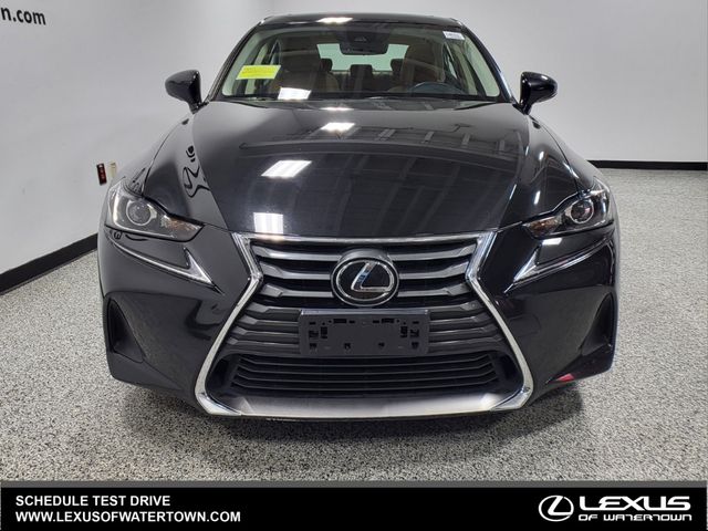 2018 Lexus IS 300