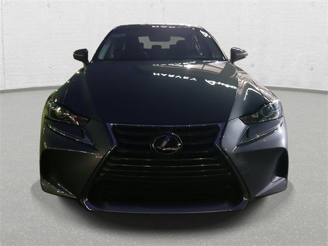 2018 Lexus IS 