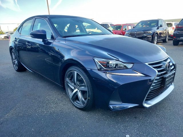 2018 Lexus IS 300