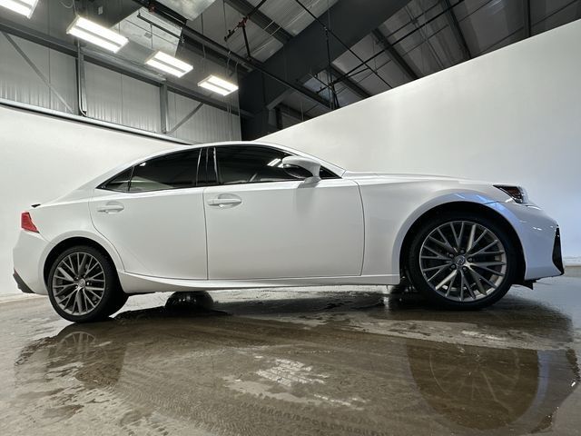 2018 Lexus IS 300 F Sport