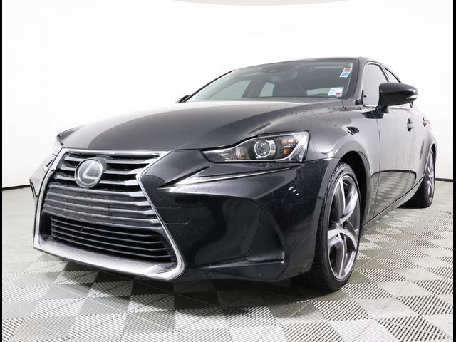 2018 Lexus IS 