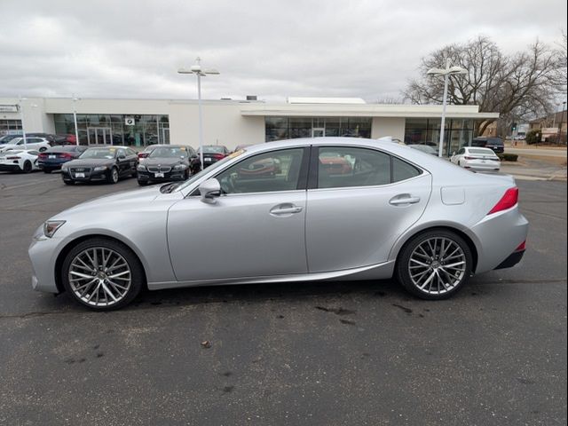 2018 Lexus IS 