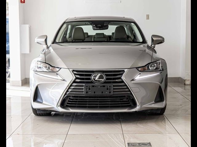 2018 Lexus IS 