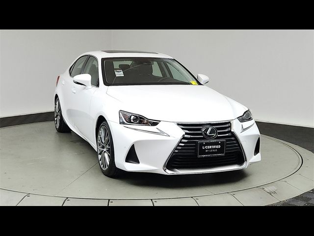 2018 Lexus IS 300