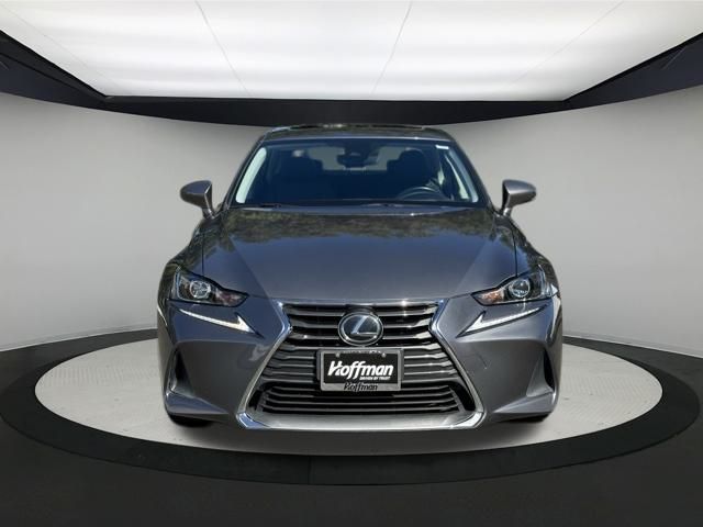 2018 Lexus IS 