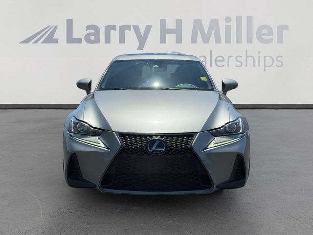 2018 Lexus IS 