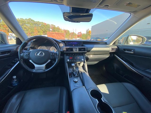 2018 Lexus IS 