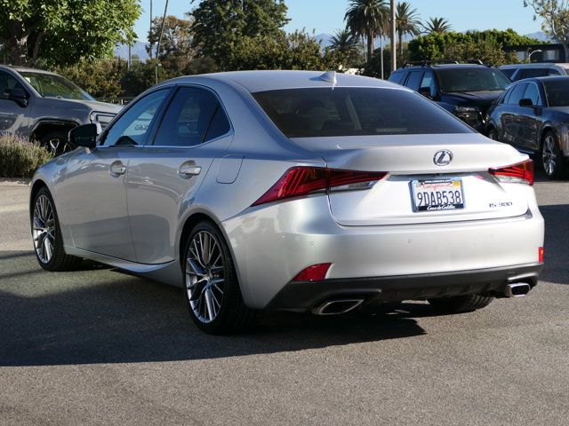 2018 Lexus IS 