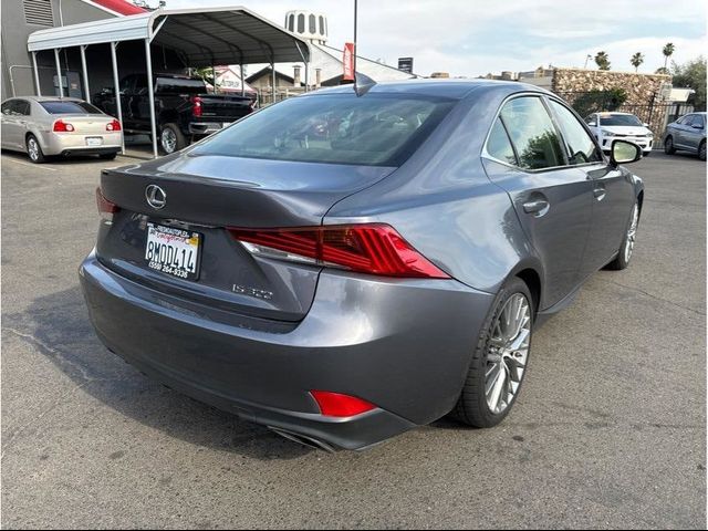 2018 Lexus IS 