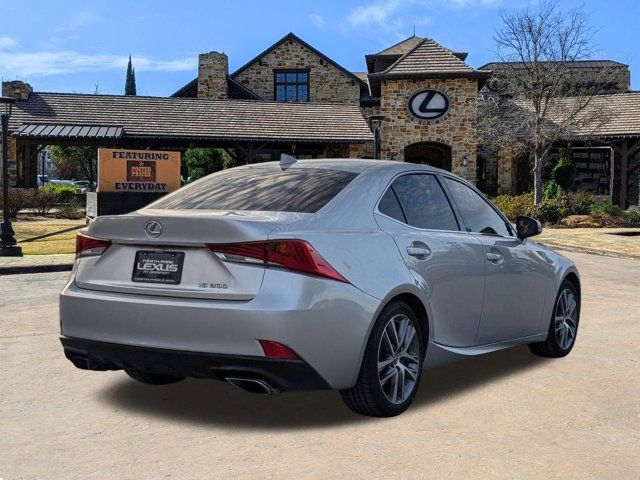 2018 Lexus IS 