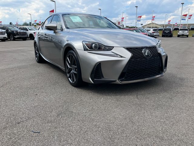 2018 Lexus IS 