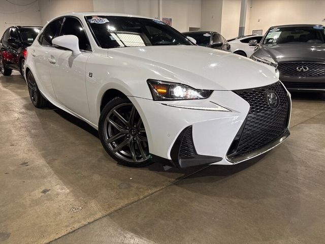 2018 Lexus IS 