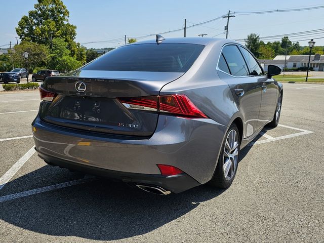 2018 Lexus IS 300