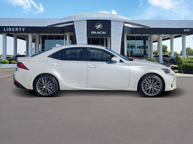 2018 Lexus IS 300