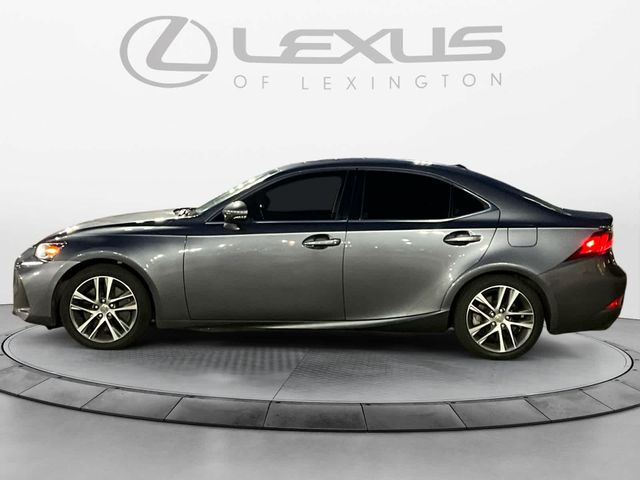 2018 Lexus IS 