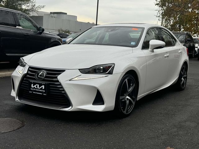 2018 Lexus IS 300