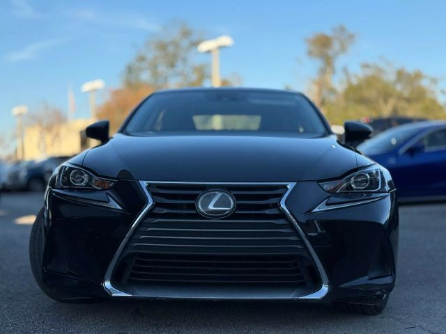 2018 Lexus IS 300