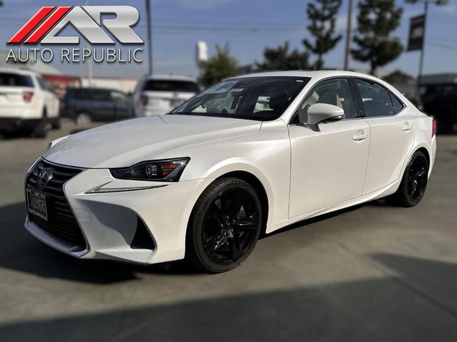 2018 Lexus IS 350