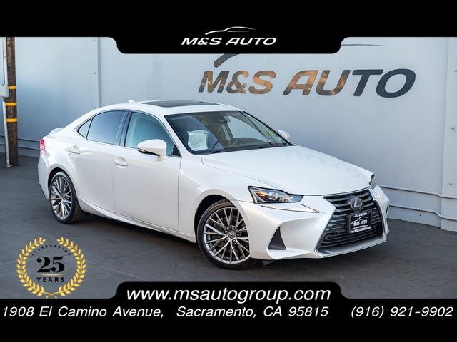 2018 Lexus IS 300