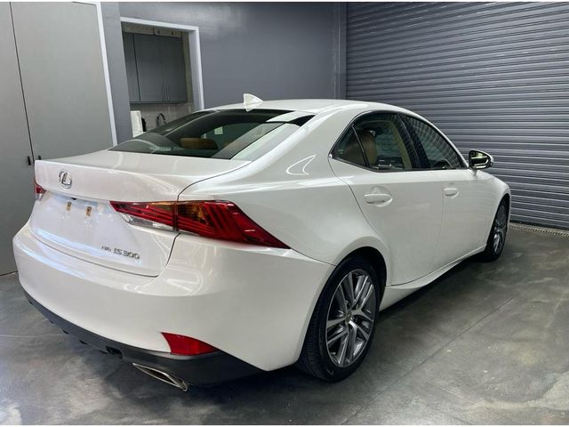 2018 Lexus IS 300