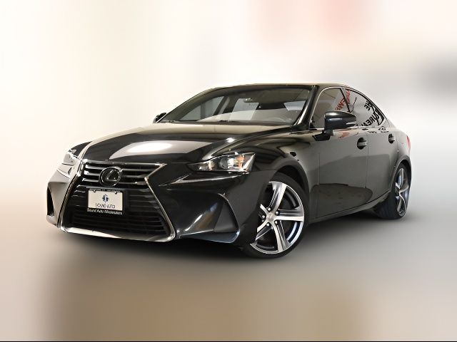 2018 Lexus IS 