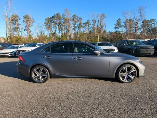 2018 Lexus IS 