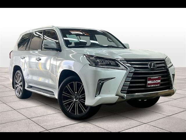 2018 Lexus LX 570