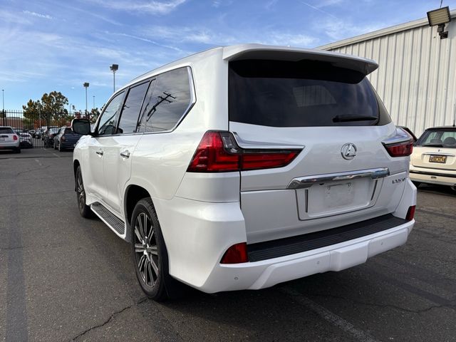 2018 Lexus LX 570