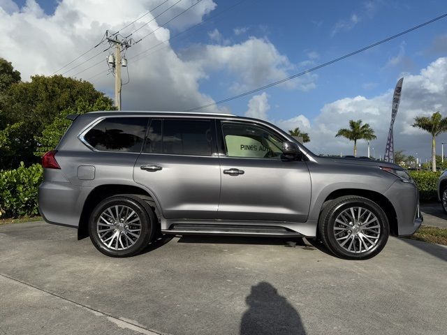 2018 Lexus LX 570