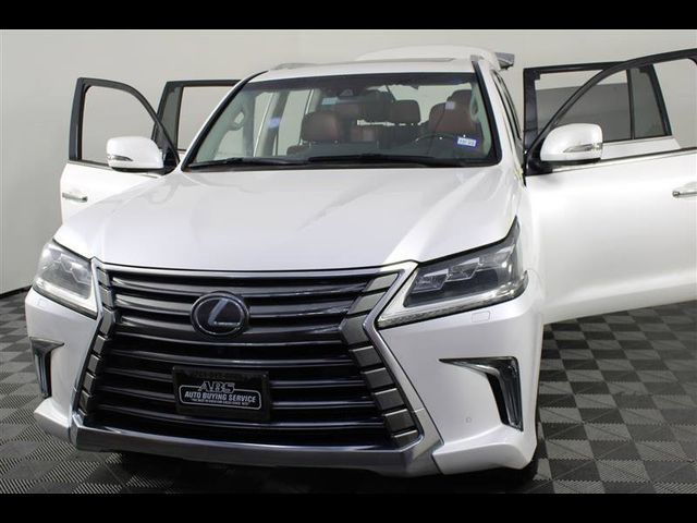 2018 Lexus LX 570