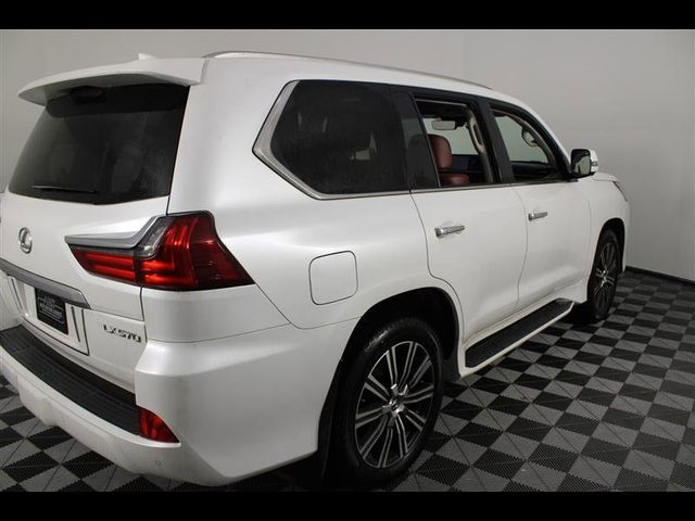 2018 Lexus LX 570