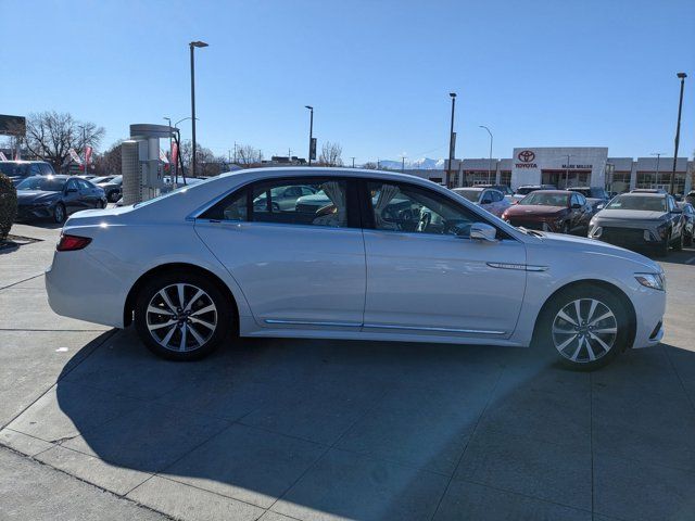 2018 Lincoln Continental Premiere