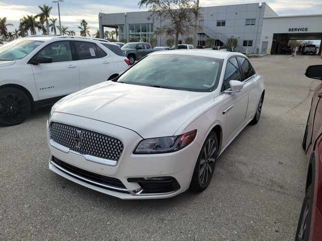 2018 Lincoln Continental Premiere