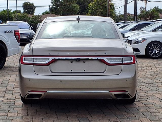 2018 Lincoln Continental Premiere