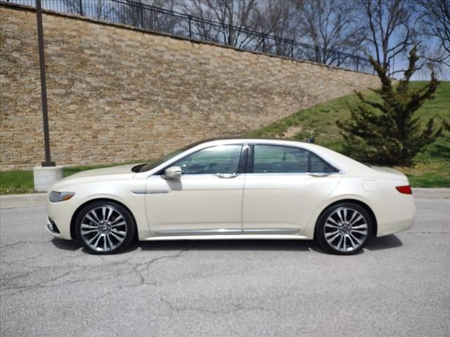 2018 Lincoln Continental Reserve