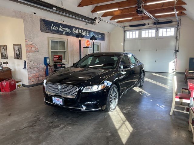 2018 Lincoln Continental Select