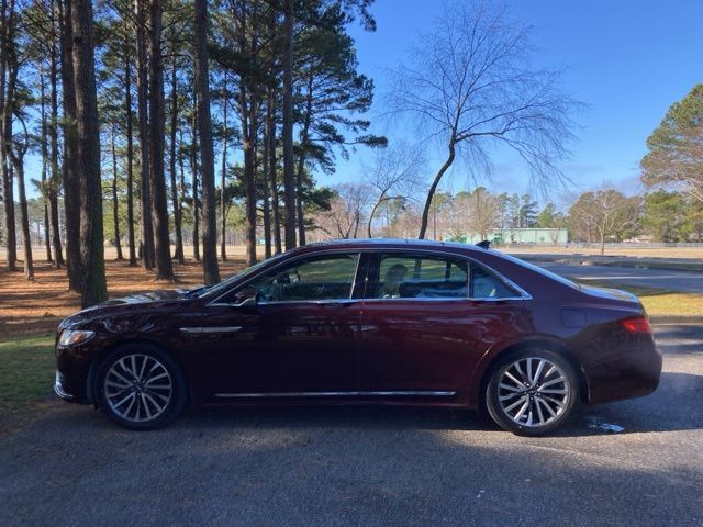 2018 Lincoln Continental Select