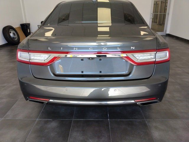 2018 Lincoln Continental Select