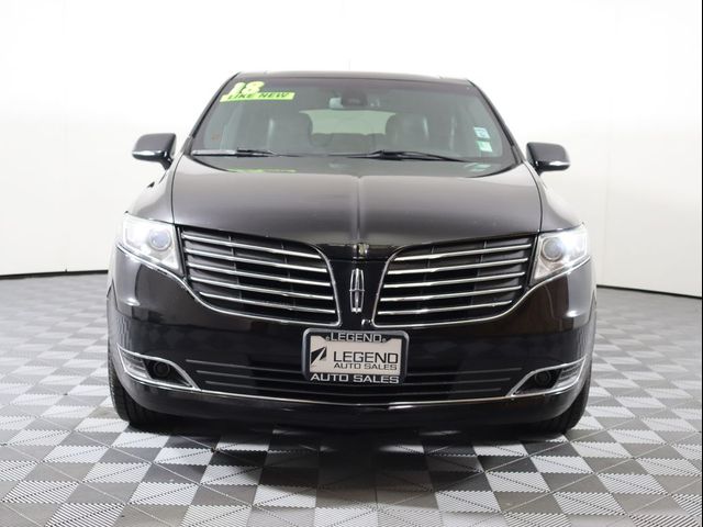 2018 Lincoln MKT Base