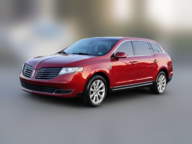 2018 Lincoln MKT Premiere